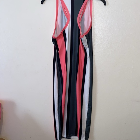 Spring dress size small - Picture 2 of 2